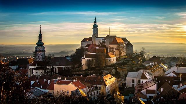 Pane, vy jste vdova: Česká klasika v novom šate – exkluzívne